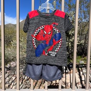 ⬇️Marvel Spider-Man NWT 2Pc Set Boys Top & Shorts  3T Red, Gray, Black Iron On